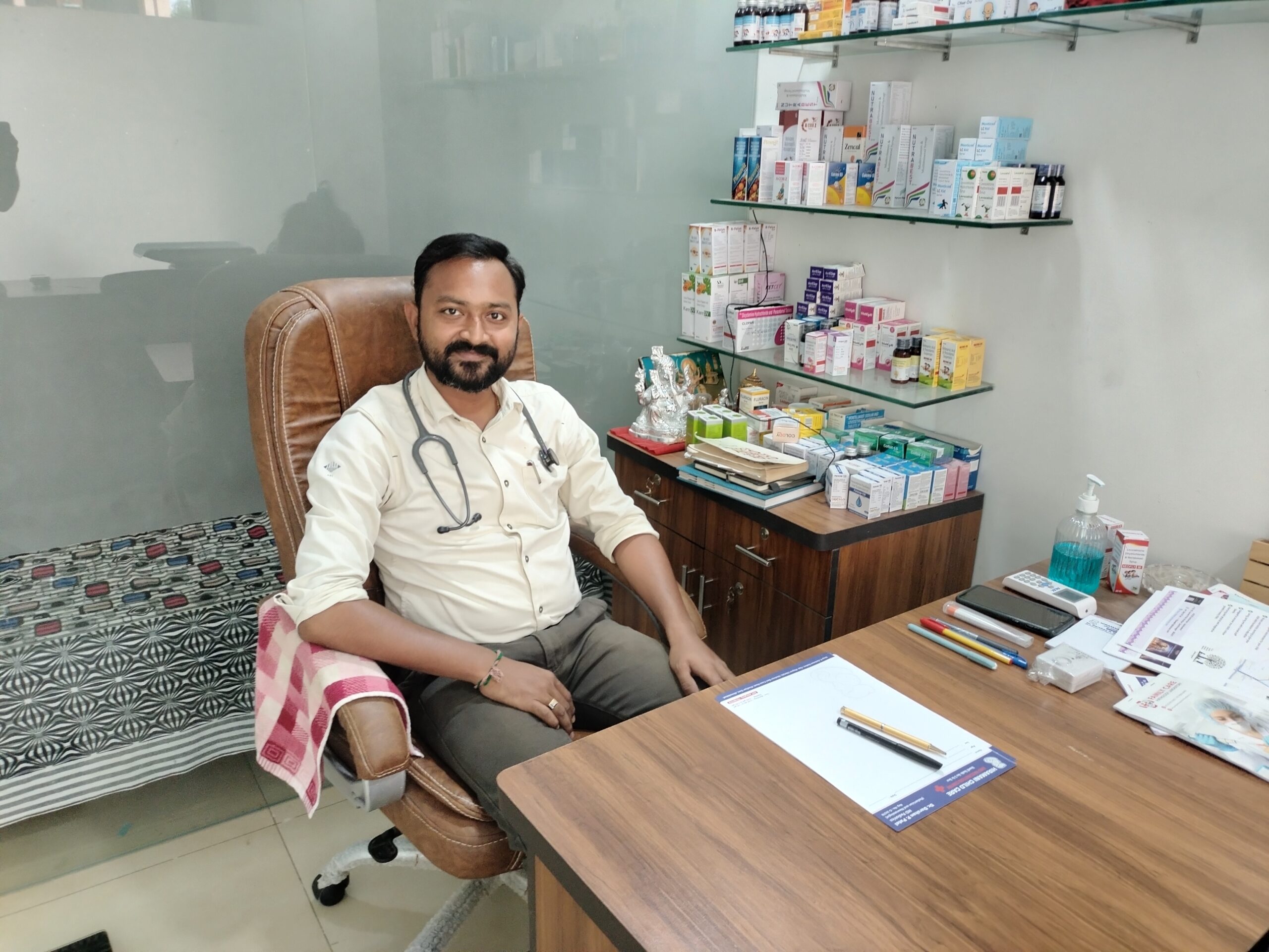 Hiramai Child Care and Vaccination Center Day Care Nebulization IV Medication Routine Health Checkups Deworming Online Consultation pediatric Vaishnodevi Circle Ahmedabad India
